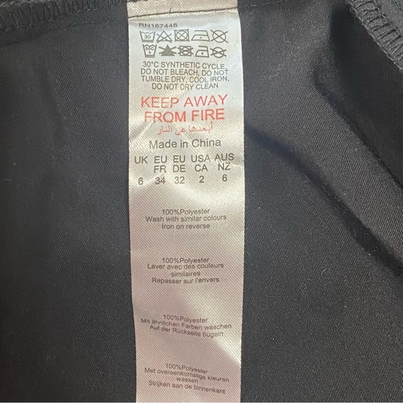 PRETTYLITTLETHING Oversized Trenchcoat in Black - Picture 8 of 8